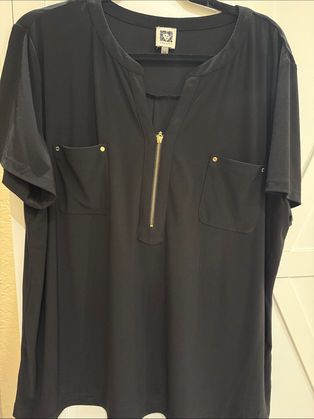 Anne Klein Black Front Zip Short Sleeve Blouse Top Gold Hardware XXL